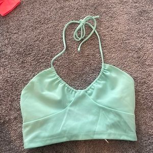 princess polly crop top size 4